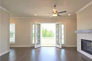 657 Smt Hl Wy, Cumming, GA 30040 - Photo 19