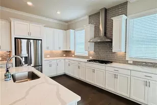 657 Smt Hl Wy, Cumming, GA 30040 - Photo 7