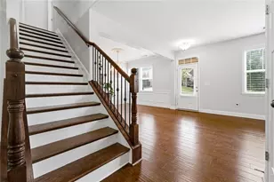 1610 Primrose Park Rd, Sugar Hill, GA 30518 - Photo 3
