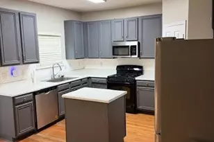 7098 Cavender Dr SW, Atlanta, GA 30331 - Photo 11