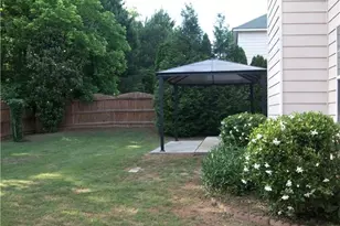 7098 Cavender Dr SW, Atlanta, GA 30331 - Photo 31