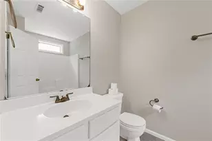 370 Manor Glen Dr, Suwanee, GA 30024 - Photo 37