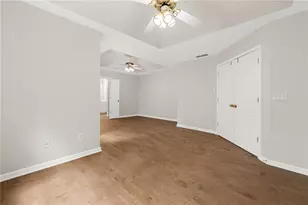 370 Manor Glen Dr, Suwanee, GA 30024 - Photo 27