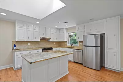 281 Northgate Trace, Roswell, GA 30075 - Photo 3
