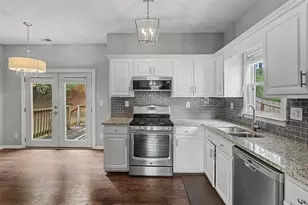4057 Glenlake Trce NW, Kennesaw, GA 30144 - Photo 7