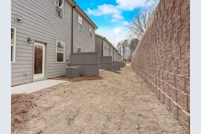 1632 Gunnin Trace NW, Atlanta, GA 30318 - Photo 31