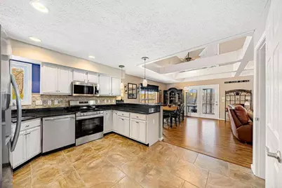 997 Rue Fleur De Lis, Lavonia, GA 30553 - Photo 9