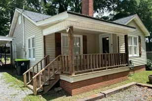 102 W Fairmount Ave W, Cedartown, GA 30125 - Photo 1