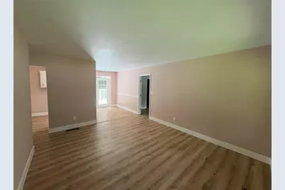 285 Queen Helen Lane, Jonesboro, GA 30236 - Photo 3