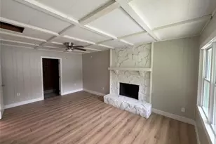 285 Queen Helen Ln, Jonesboro, GA 30236 - Photo 9