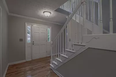 2451 Meadowglen Trail, Snellville, GA 30078 - Photo 3