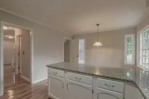 2451 Meadowglen Trail, Snellville, GA 30078 - Photo 13