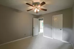 2451 Meadowglen Trail, Snellville, GA 30078 - Photo 25