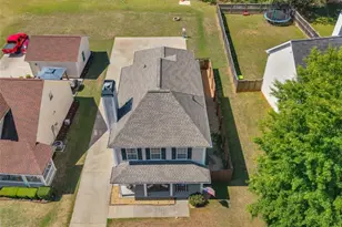 165 Brasch Park Dr, Grantville, GA 30220 - Photo 1