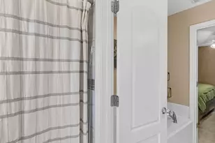165 Brasch Park Dr, Grantville, GA 30220 - Photo 29