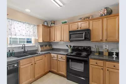 165 Brasch Park Drive, Grantville, GA 30220 - Photo 11