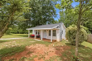 156 Pine Ave, Commerce, GA 30529 - Photo 5