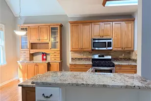 3690 Ansley Park Dr, Suwanee, GA 30024 - Photo 5