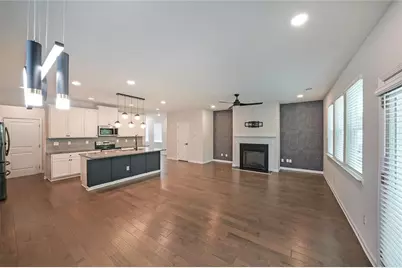4450 Richmond Court, Stone Mountain, GA 30083 - Photo 13