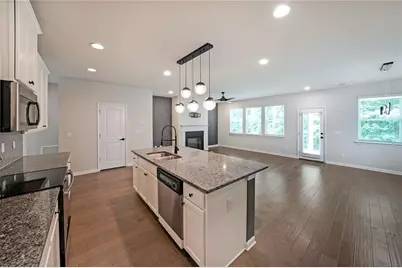 4450 Richmond Court, Stone Mountain, GA 30083 - Photo 17