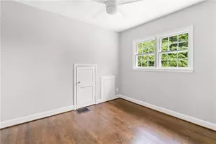 469 Mellview Ave SW, Atlanta, GA 30310 - Photo 21