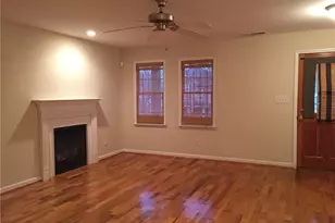 685 Garibaldi St SW, Atlanta, GA 30310 - Photo 9