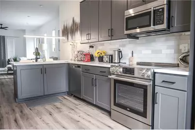 2199 Lenox Road NE #17, Atlanta, GA 30324 - Photo 3