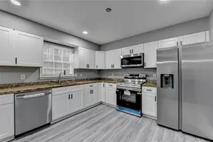 5362 Milieo Pl SW, Lilburn, GA 30047 - Photo 17