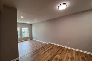 2009 Oak Park Ln, Decatur, GA 30032 - Photo 9