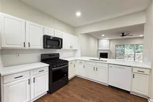 9155 Nesbit Ferry Rd, Alpharetta, GA 30022 - Photo 3