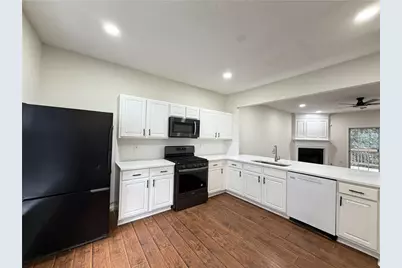 9155 Nesbit Ferry Road #129, Alpharetta, GA 30022 - Photo 7