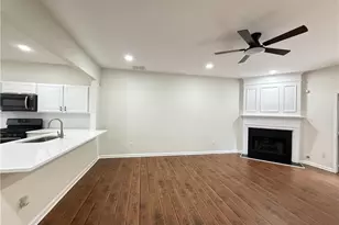 9155 Nesbit Ferry Rd, Alpharetta, GA 30022 - Photo 11