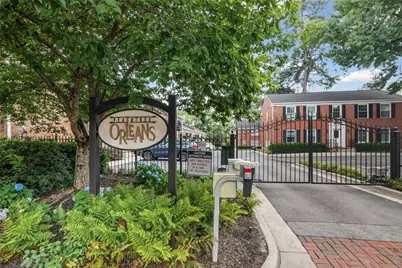 3675 Peachtree Road NE #45, Atlanta, GA 30319 - Photo 33