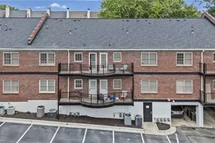 3675 Peachtree Rd NE, Atlanta, GA 30319 - Photo 41