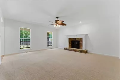 125 W Chestnut Way, Dallas, GA 30132 - Photo 11