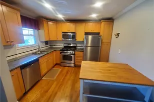 1042 NE Saint Charles Ave NE, Atlanta, GA 30306 - Photo 7