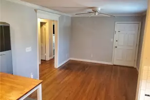 1042 NE Saint Charles Ave NE, Atlanta, GA 30306 - Photo 3