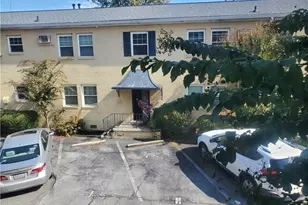 1042 NE Saint Charles Ave NE, Atlanta, GA 30306 - Photo 29