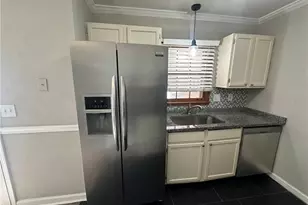 220 Chads Ford Way, Roswell, GA 30076 - Photo 3