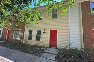 220 Chads Ford Way, Roswell, GA 30076 - Photo 1