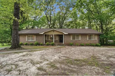 129 Diane Drive, Griffin, GA 30223 - Photo 1