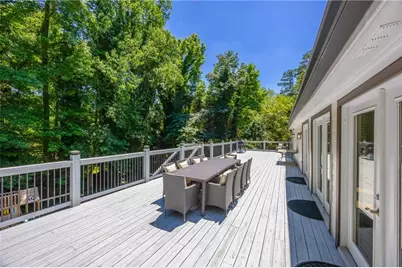 155 Marsh Glen Point, Sandy Springs, GA 30328 - Photo 45