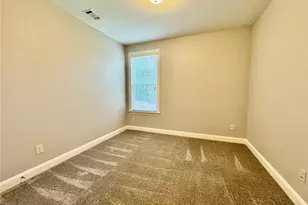 1514 Chelsea Falls Ln, Suwanee, GA 30024 - Photo 13