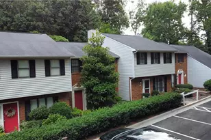 2380 Newport Landing, Alpharetta, GA 30009 - Photo 49