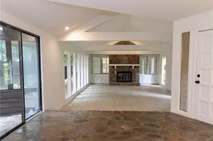 125 Saddle Creek Ct, Roswell, GA 30076 - Photo 3