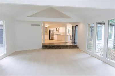 125 Saddle Creek Court, Roswell, GA 30076 - Photo 5
