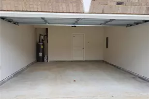 259 Green Bridge Ct, Lawrenceville, GA 30046 - Photo 3