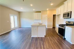 3681 Prospect Point Dr, Oakwood, GA 30567 - Photo 5