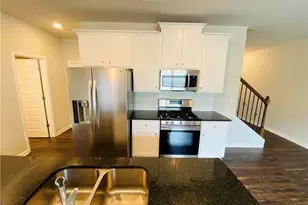 3681 Prospect Point Dr, Oakwood, GA 30567 - Photo 7