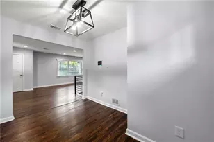 70 Chappell Rd, Atlanta, GA 30314 - Photo 9